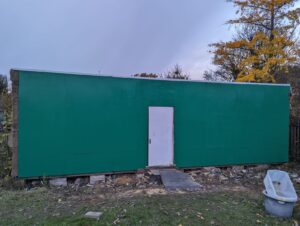 Hut rear wall second weekend